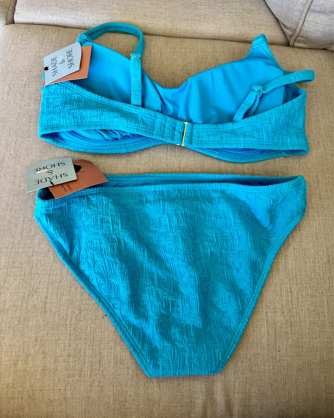Shade & Shore Blue Textured Bikini Set - Size M (8-10) & 36DD - photo 2