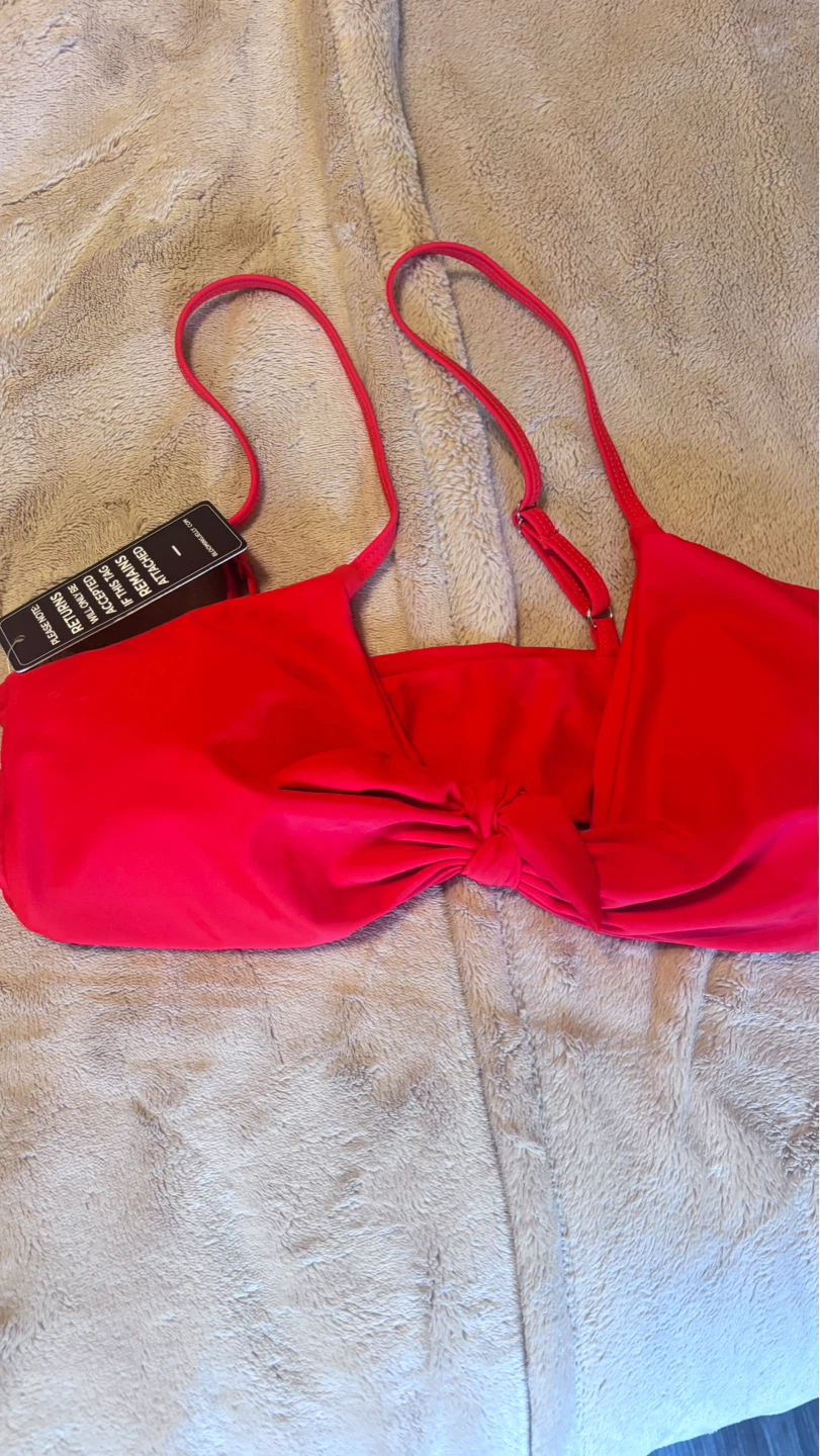 Red Bikini Top - photo 2