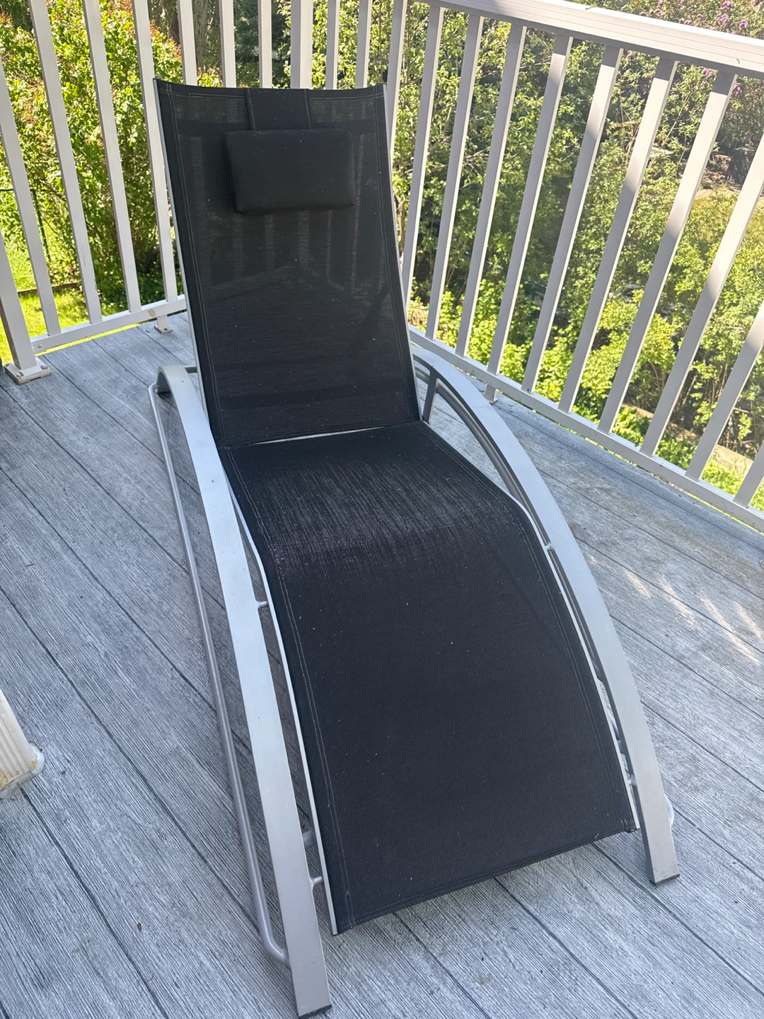 Black Mesh Chaise Lounge Chair with Silver Frame