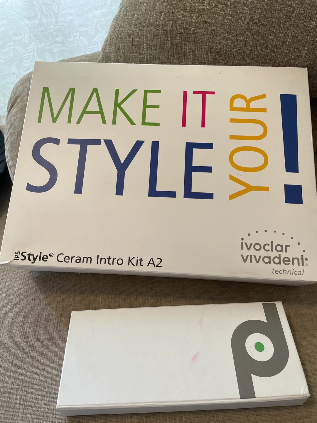 Ivoclar Vivadent IPS Style Ceram Intro Kit A2 Dental Material