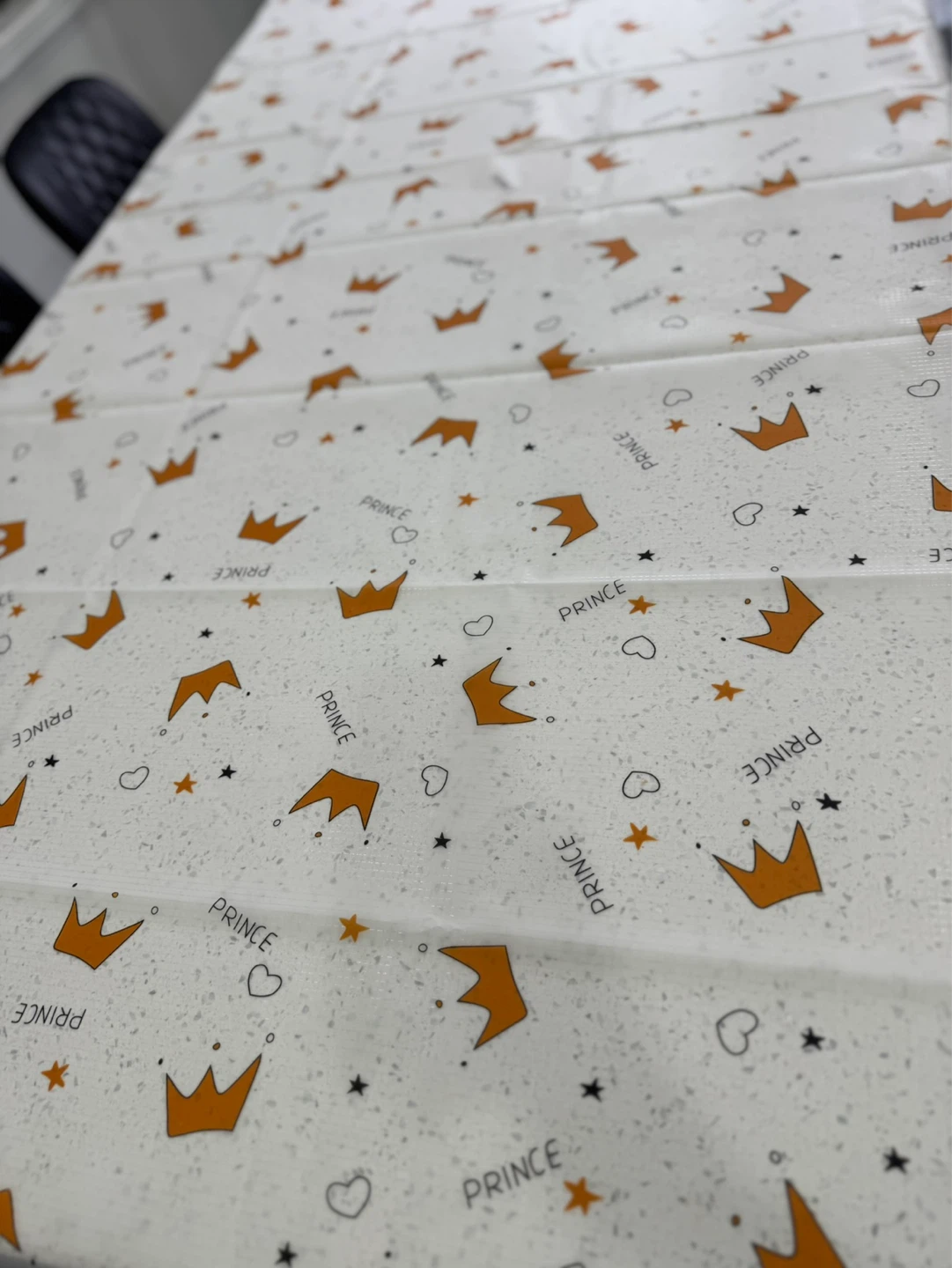 Kids Prince Crown Tablecloth - photo 2