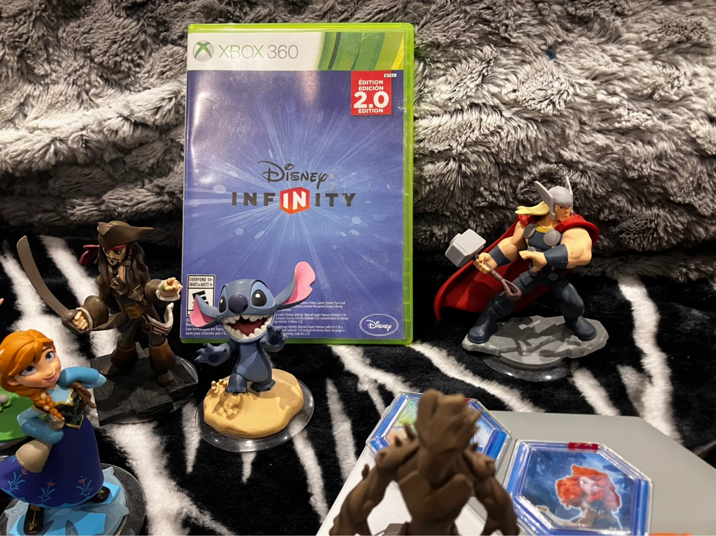 Disney Infinity 2.0 Edition XBOX 360 Game & Figures - photo 3