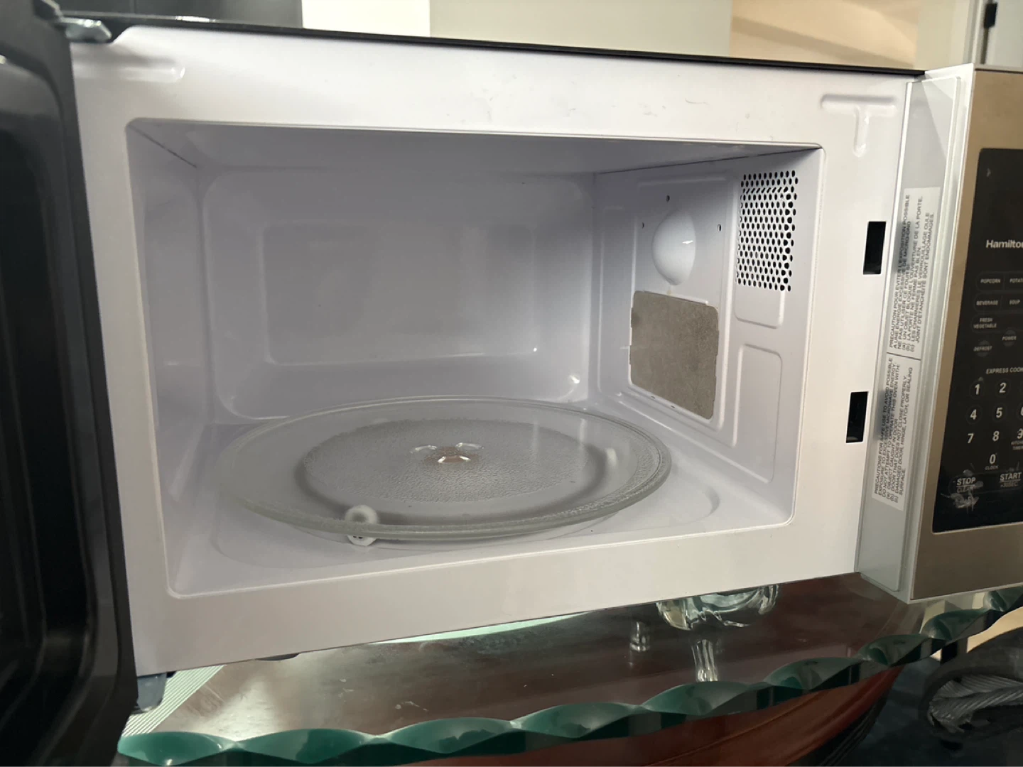 Hamilton Beach Microwave Oven