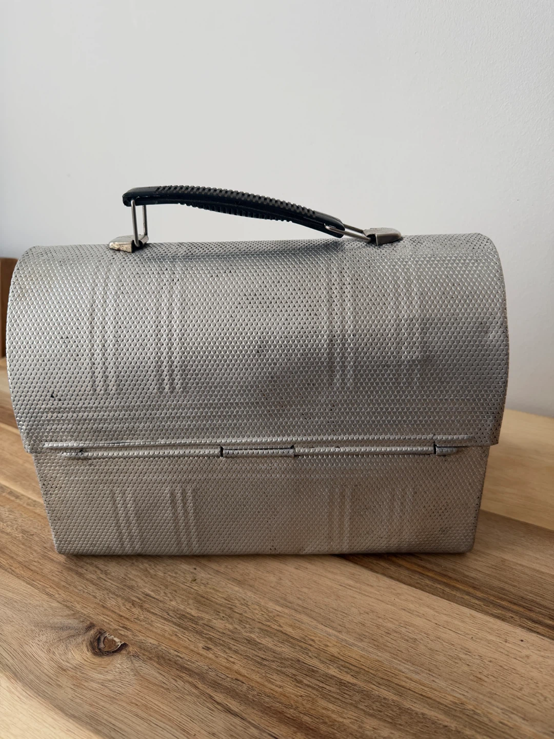 Boite a lunch et petit banc • lunch box and little stool - photo 5