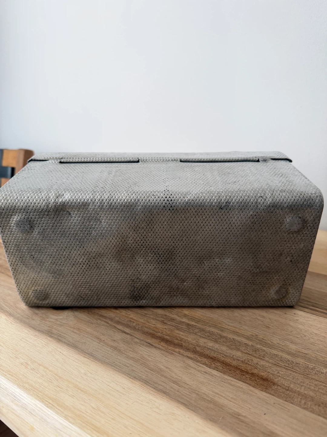 Boite a lunch et petit banc • lunch box and little stool - photo 4