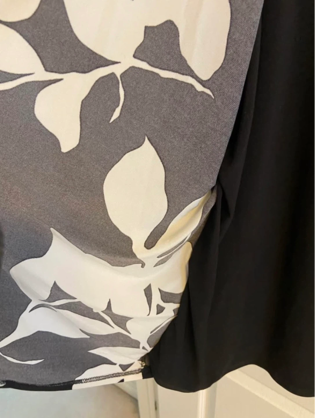 Hamilton Women's Black Floral Print Cardigan Top Size 2X - photo 2
