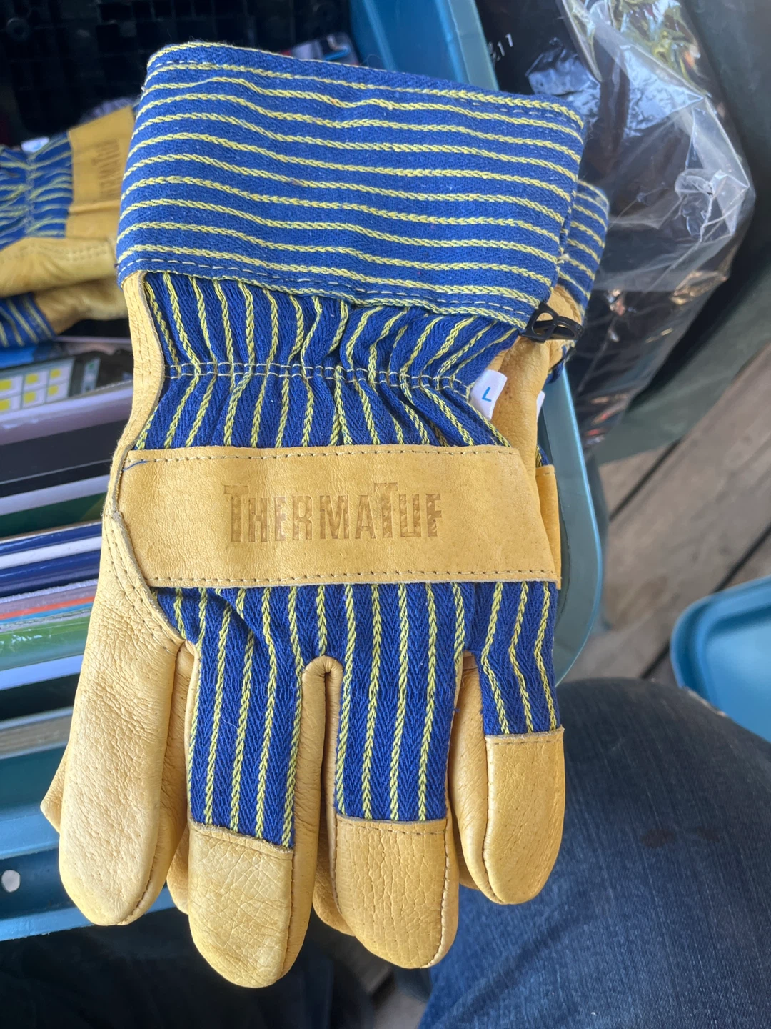 ThermaFoil work gloves - Size L