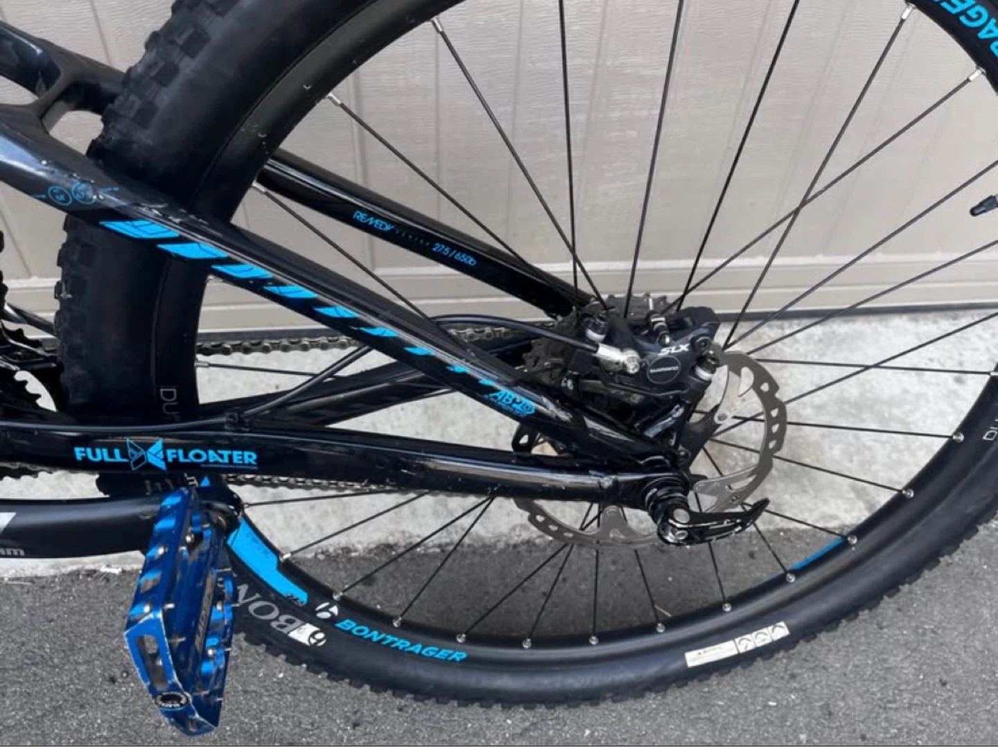 Trek Remedy Series Full Suspension Mountain Bike - photo 4