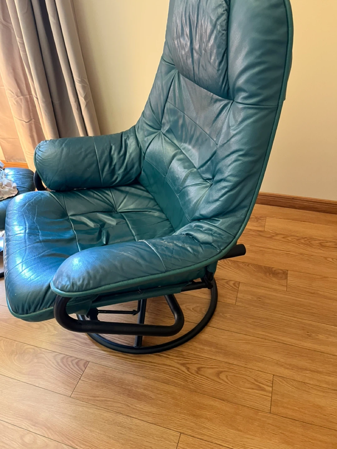 2 Teal Leather Swivel Recliner Chair - photo 2