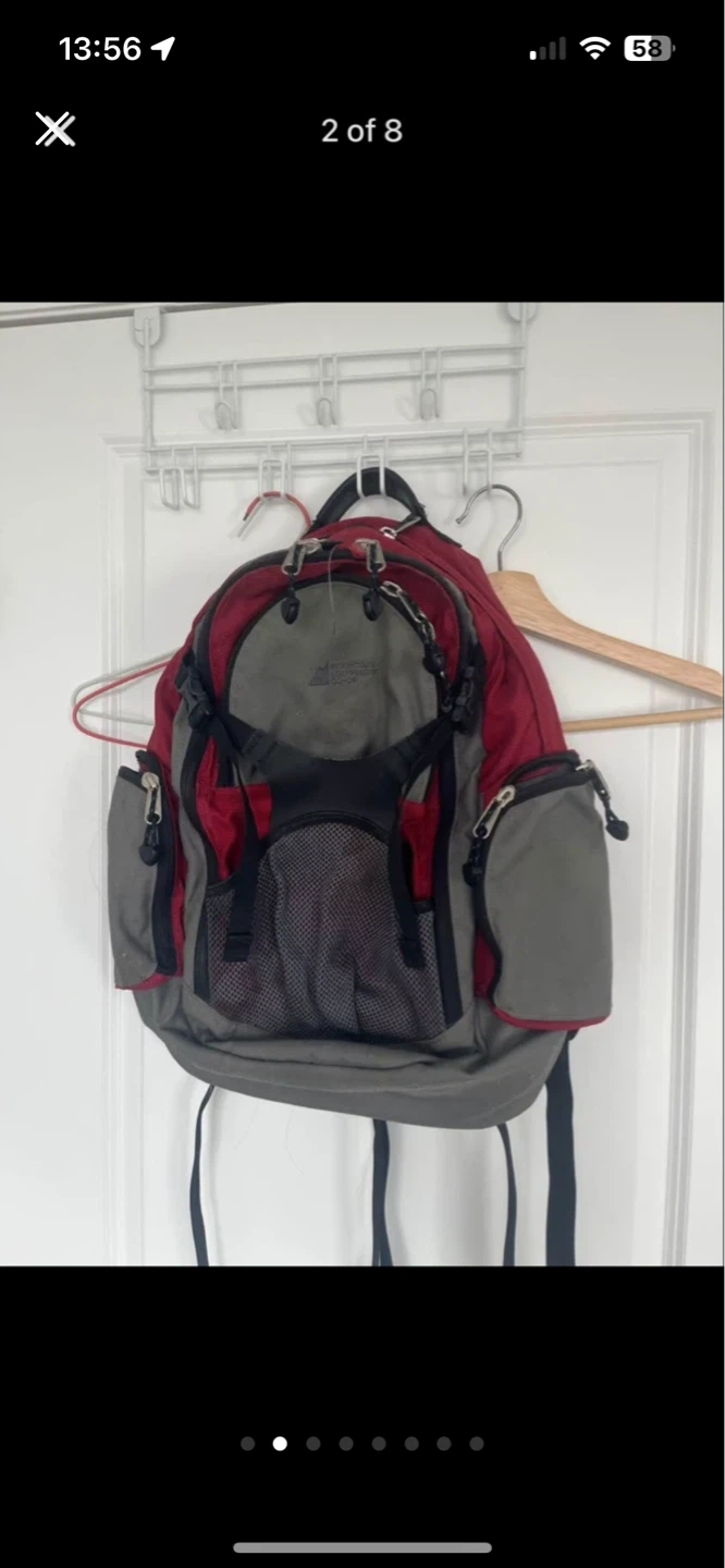 ❤️Moving sale-2 backpacks for $2 - photo 2