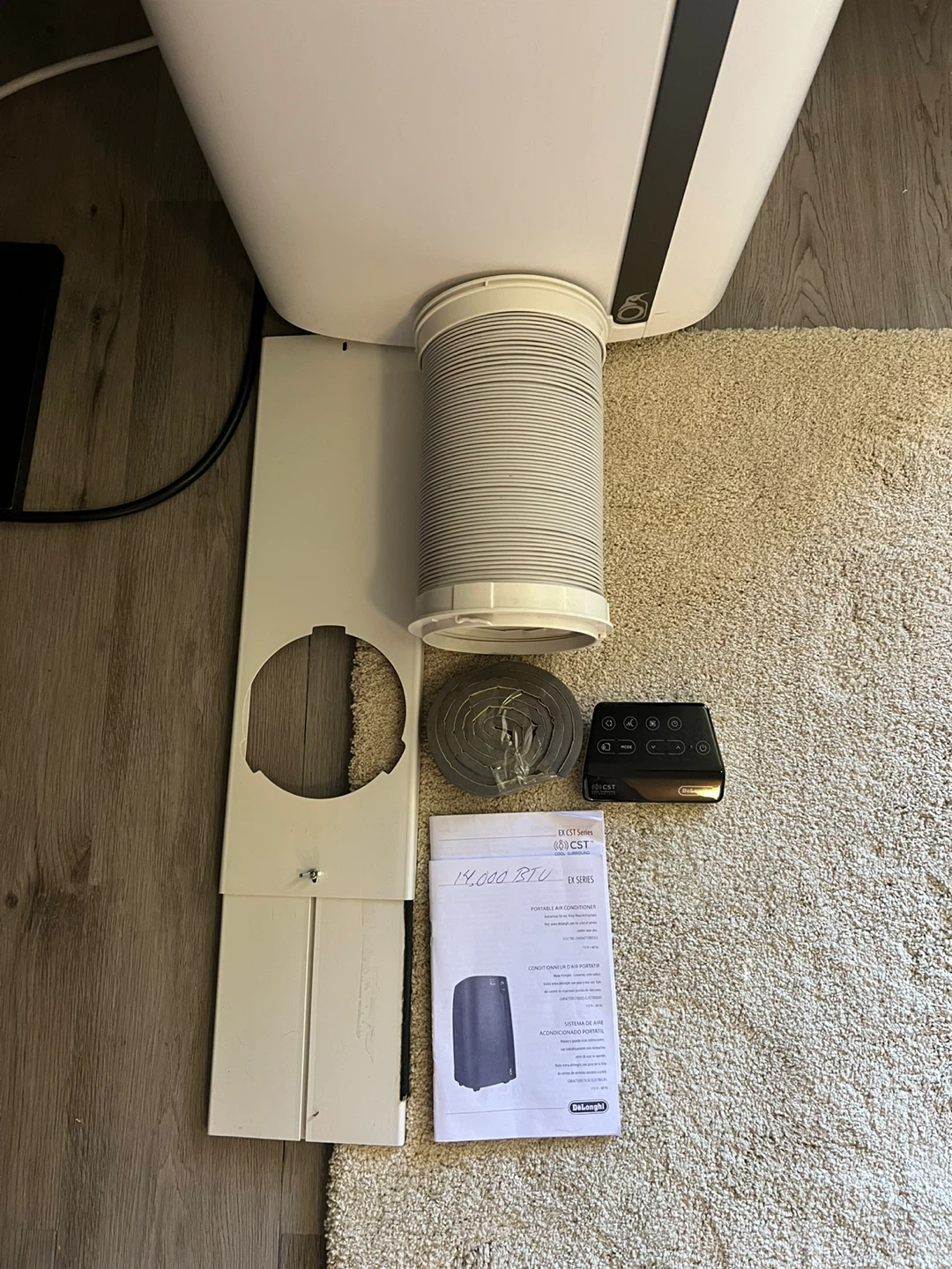 De'Longhi Pinguino 14,000 BTU Portable Air Conditioner - photo 2