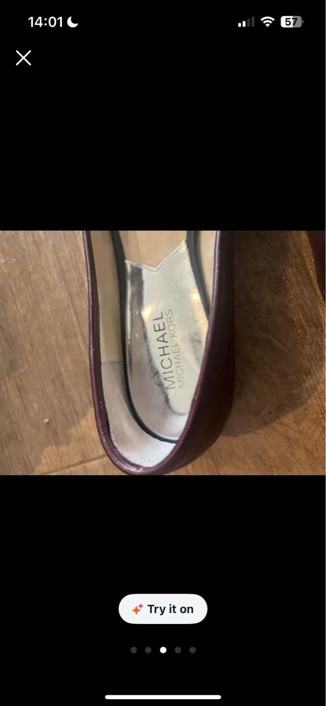 💥moving sale-Michael Kors Burgundy & Black Cap Toe Ballet Flats - photo 3