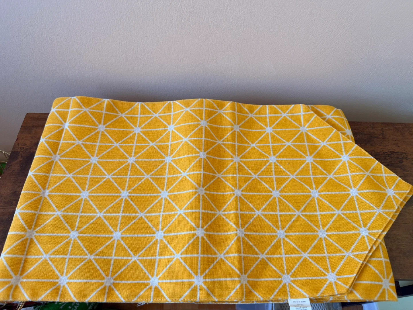 Table Runner - photo 2