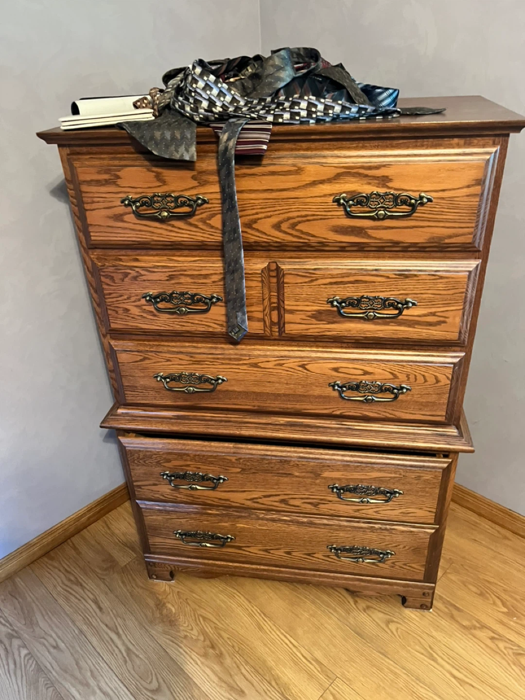 Krug Bros. Co. Ltd. Oak Dresser