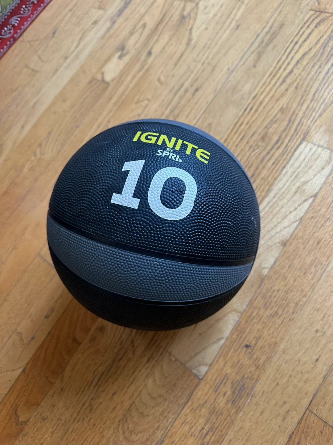 (Pending pickup) SPRI Ignite Medicine Ball
