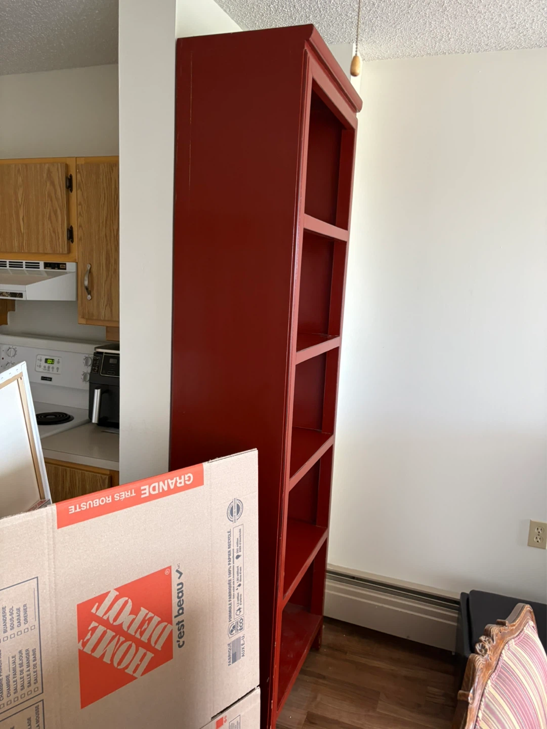 Red Bookshelf - photo 2