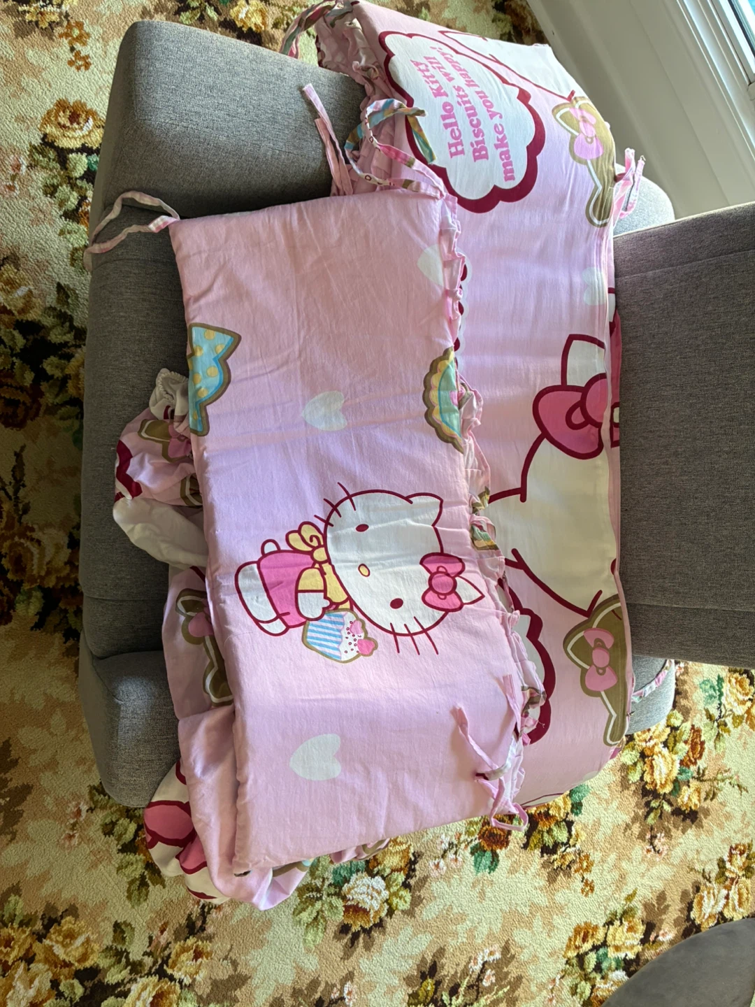 Hello Kitty "Biscuits" crib bumper with mattress cover