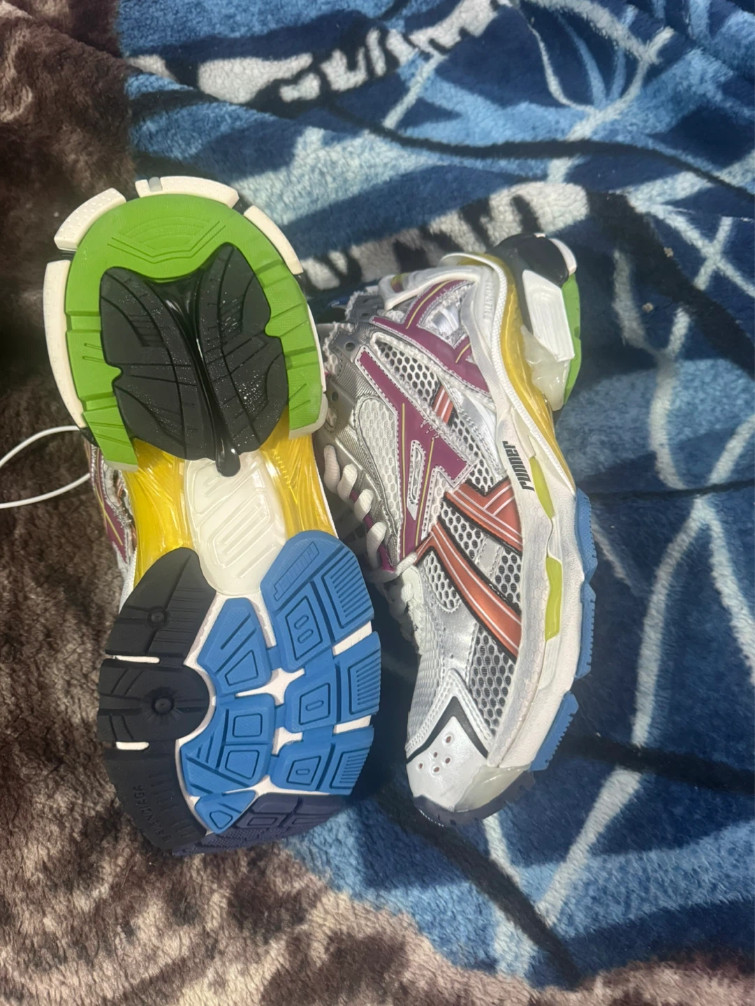 Balenciaga Runner Sneakers Size 41 - photo 2