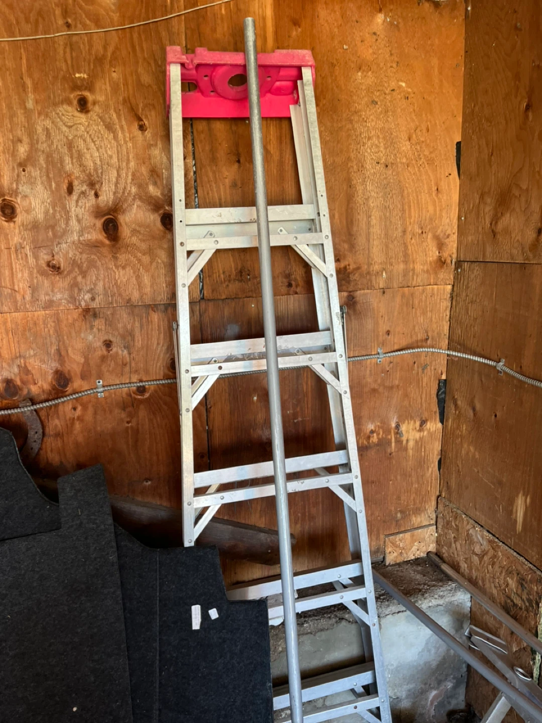 Aluminum Ladder