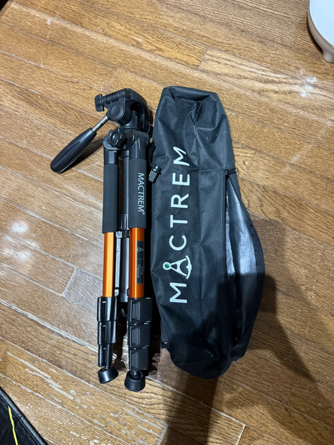 MACTREM PT55 Camera Tripod - photo 2