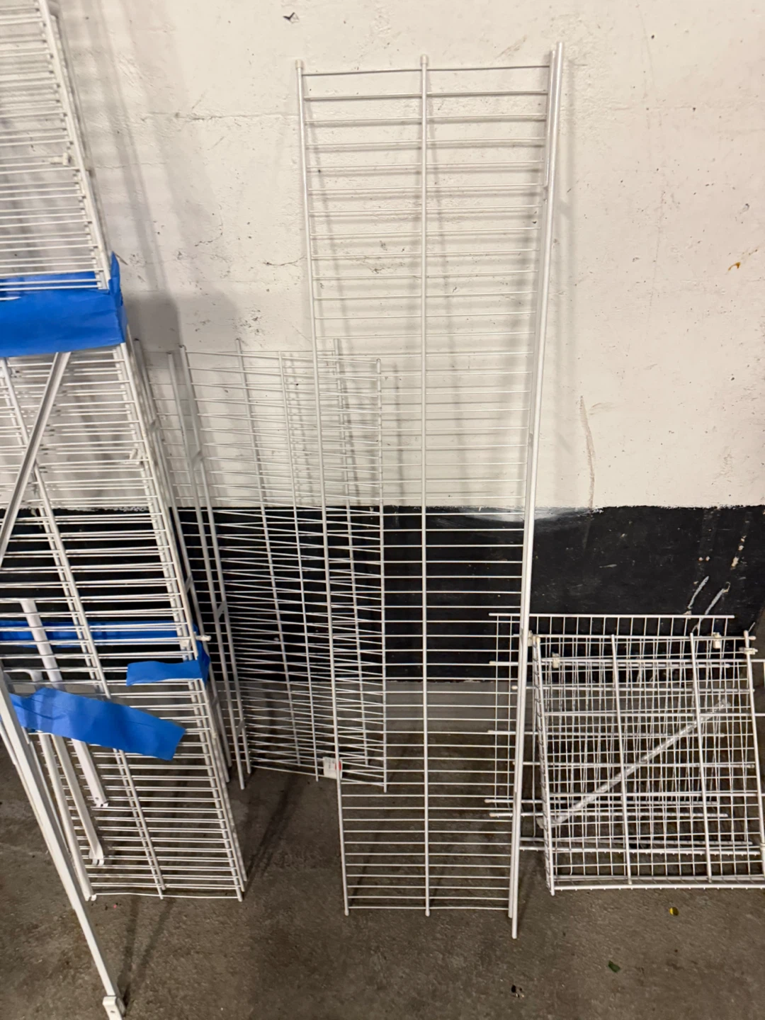 White Wire Shelving Units (Set of 3) - photo 4