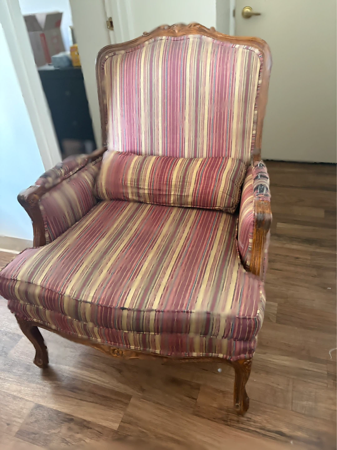 Vintage Striped Accent Chair with Small Pillow