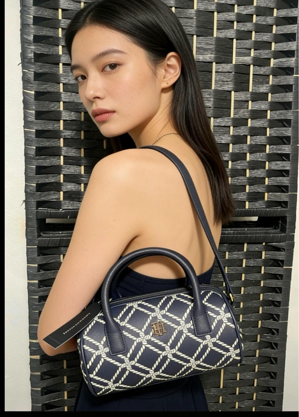 Tommy Hilfiger Navy Blue Rope Pattern Satchel Handbag - photo 2