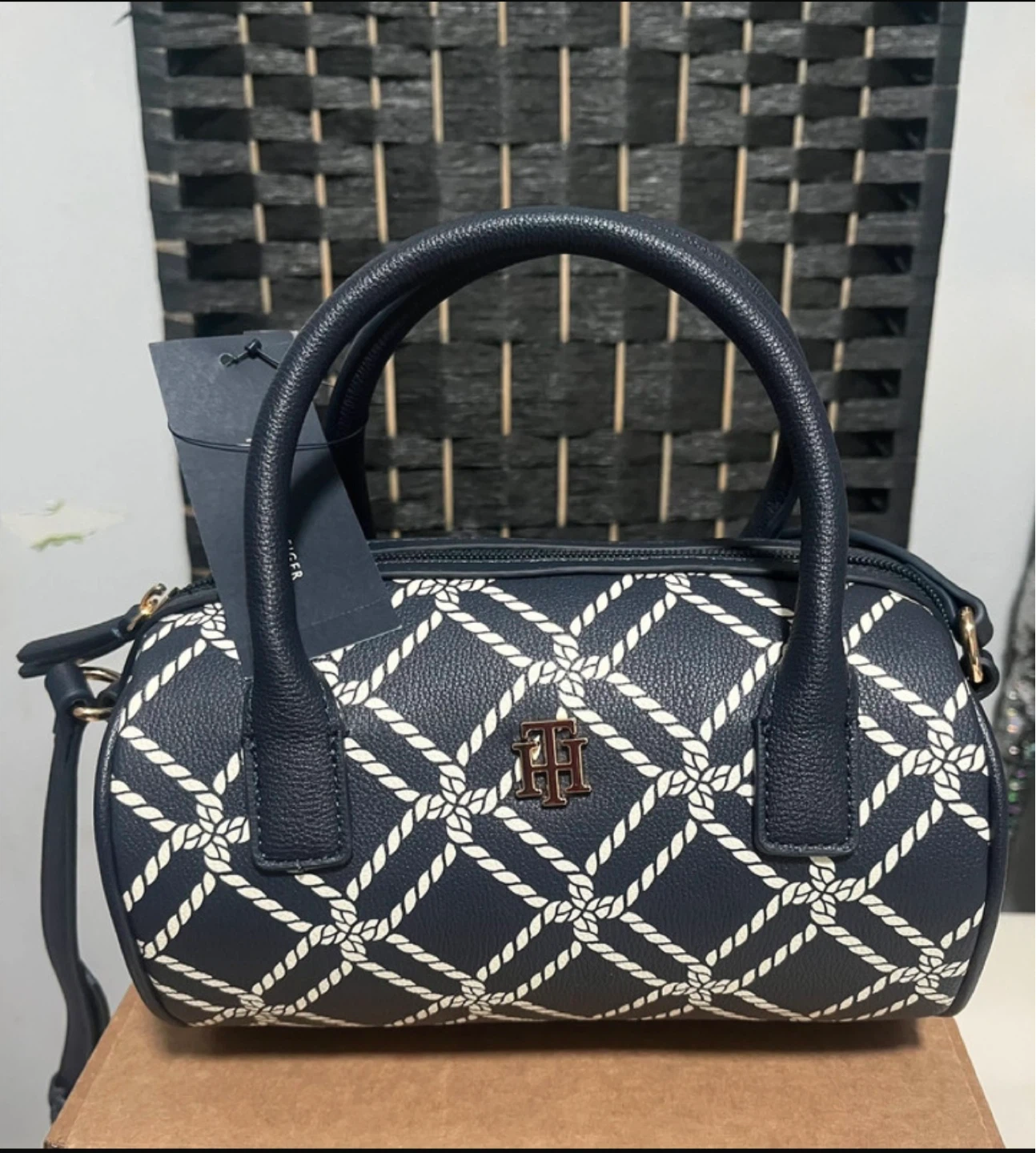 Tommy Hilfiger Navy Blue Rope Pattern Satchel Handbag - photo 3