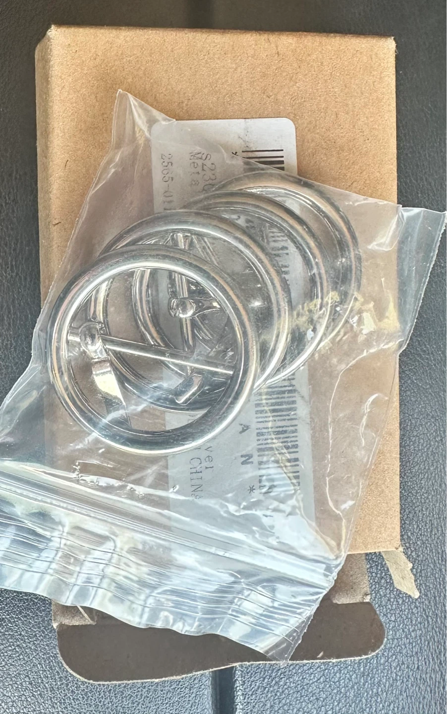 4 Pcs Silver Buckle Straps