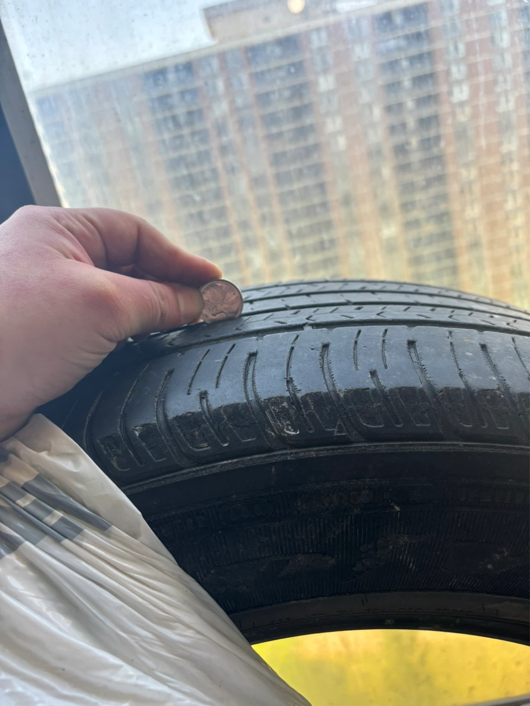 Goodyear winters Tires (Set of 4) - photo 2