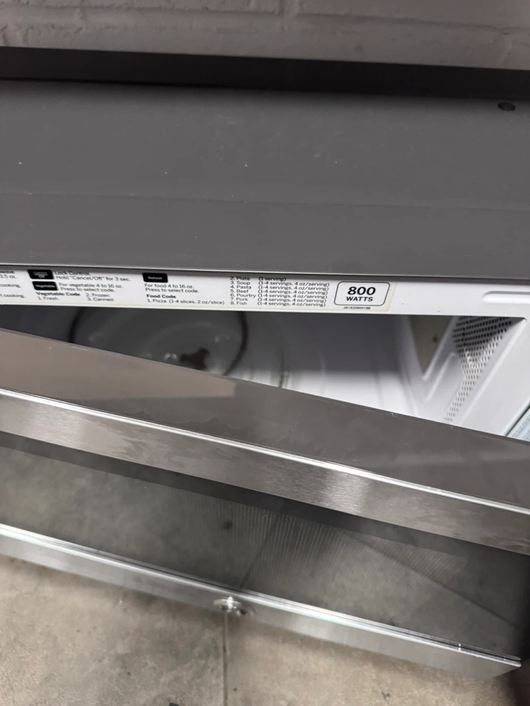 GE countertop microwave 800W stainless steel - photo 2