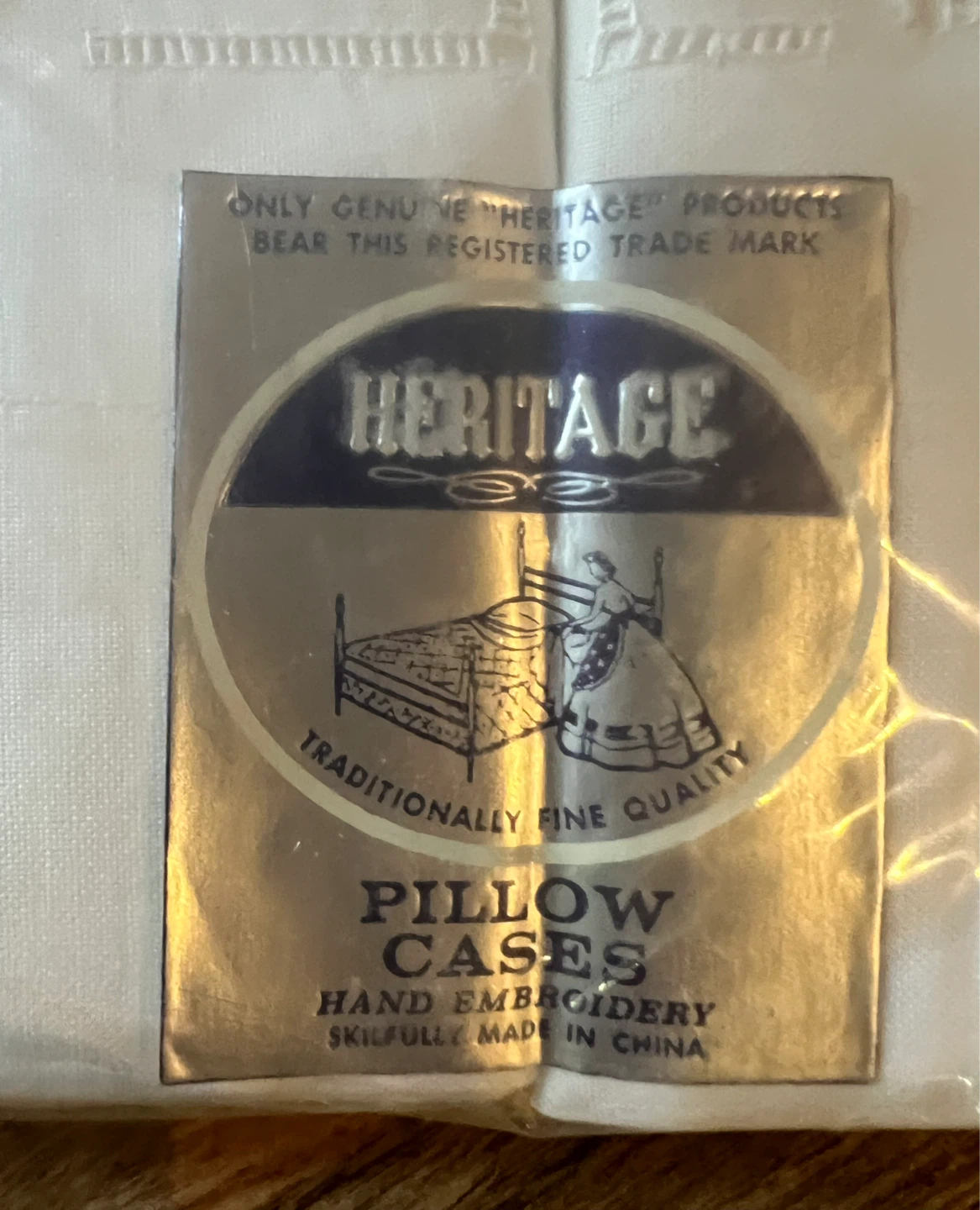 Vintage Embroidery Pillow Cases - photo 3
