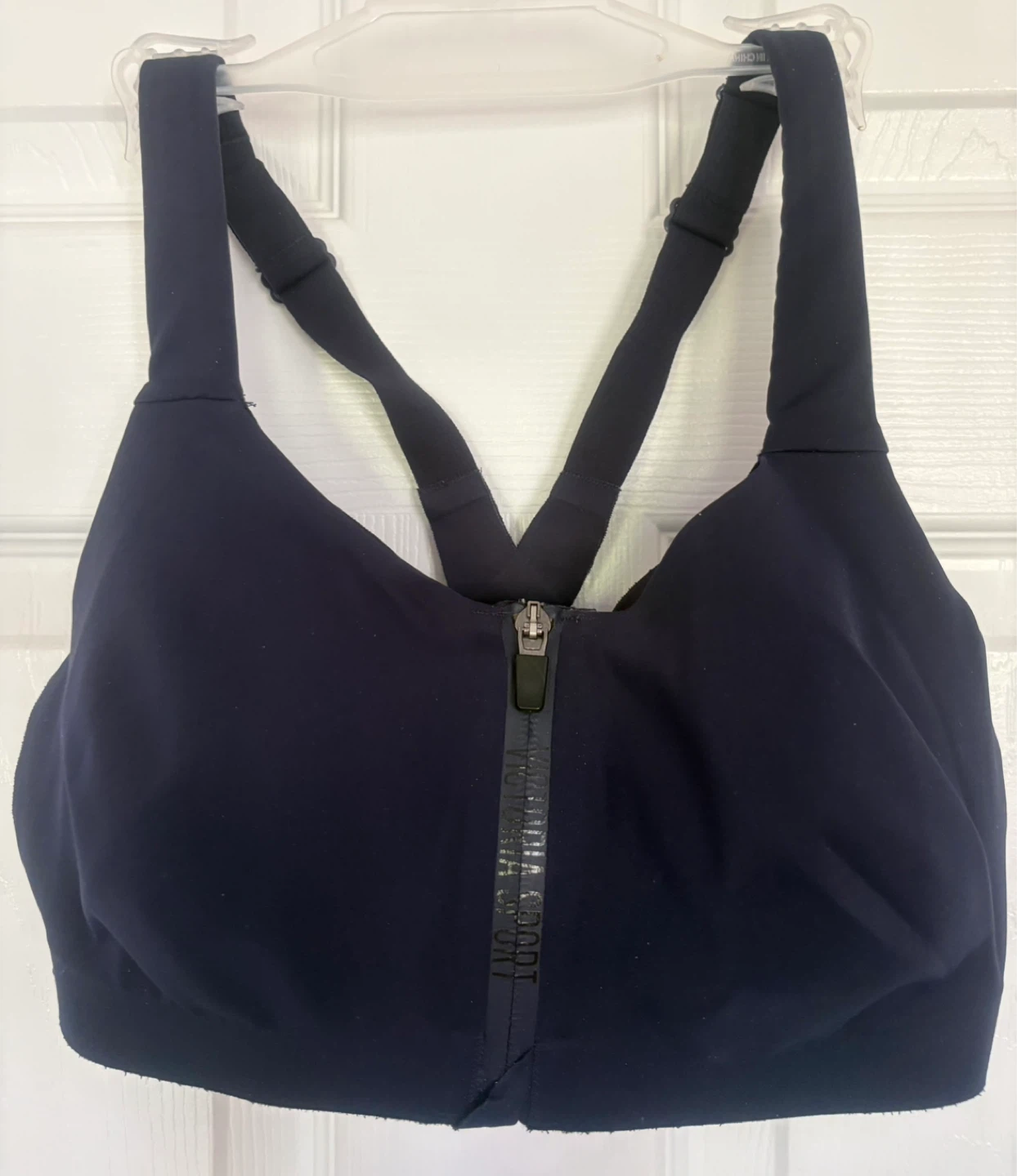 Victoria Sport Front Zip Sports Bra - photo 5