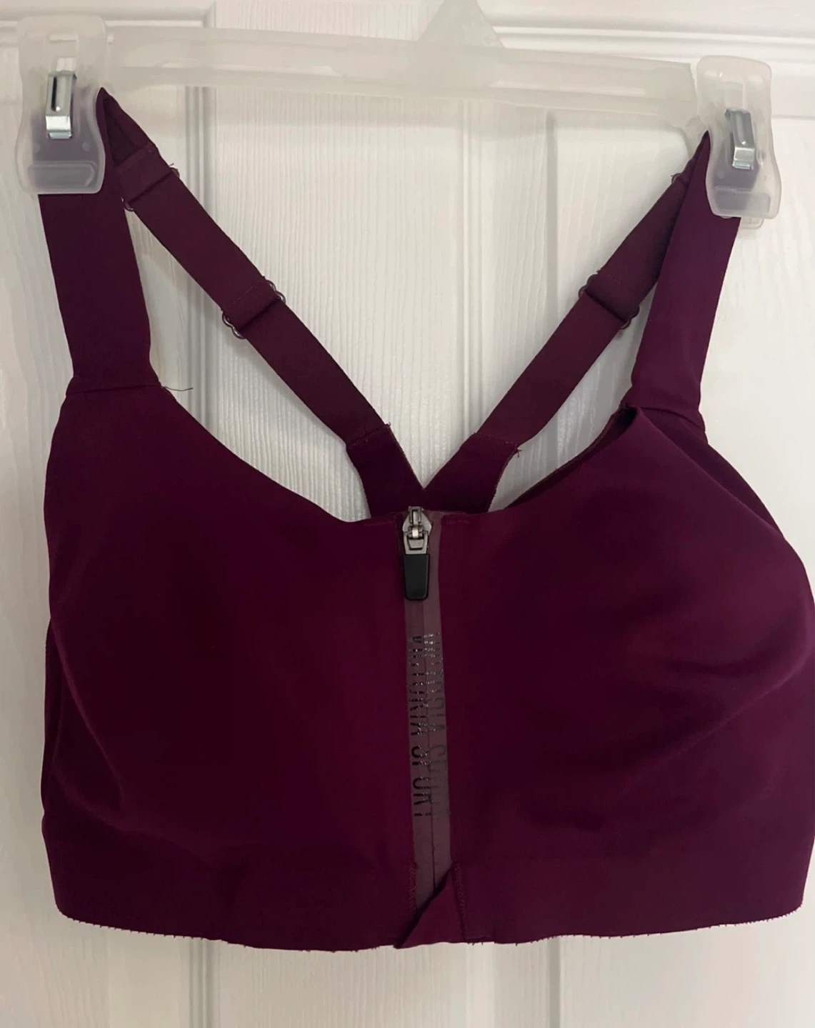 Victoria Sport Front Zip Sports Bra - photo 3