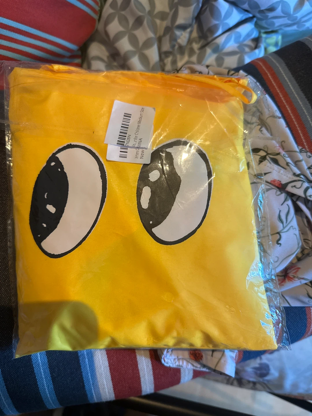 Kid’s Yellow Raincoat - Size Medium - photo 2