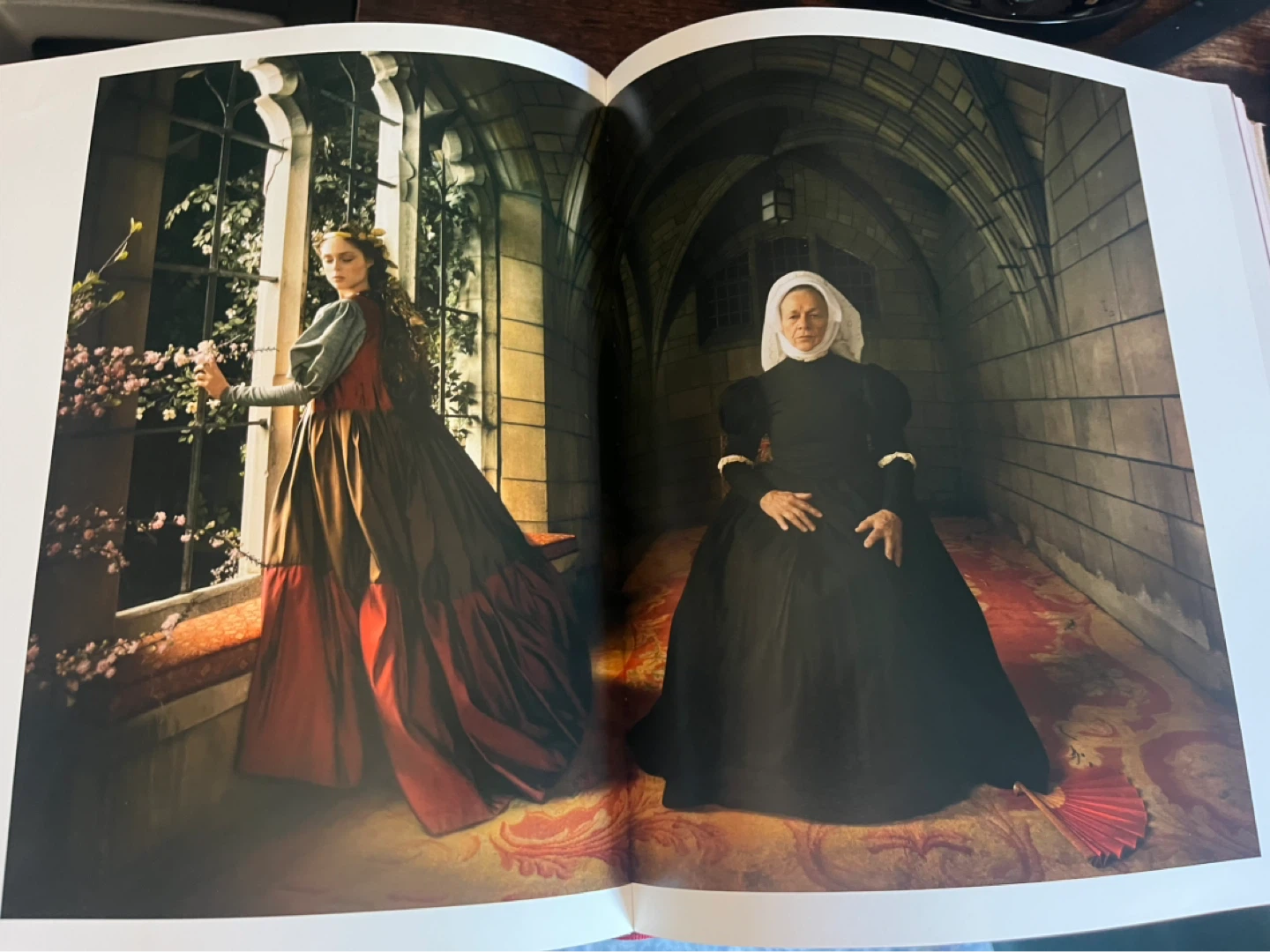 Wonderland by Annie Leibovitz Photography Coffee Table Book - photo 3