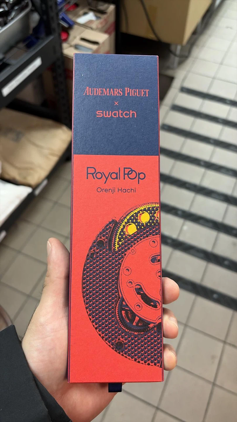 Audemars Piguet x Swatch Royal Pop Orenji Hachi Watch - photo 2