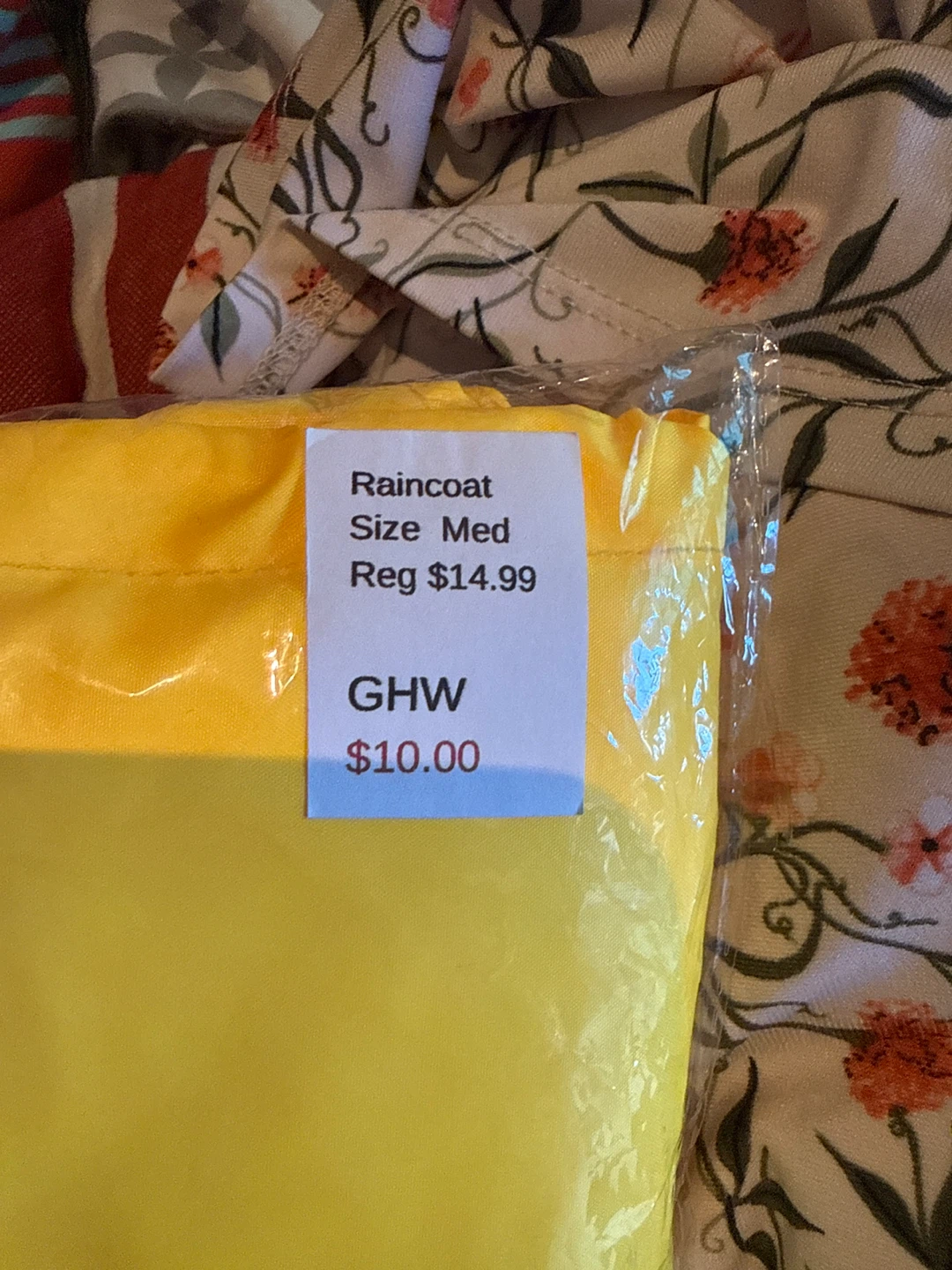 Kid’s Yellow Raincoat - Size Medium - photo 3
