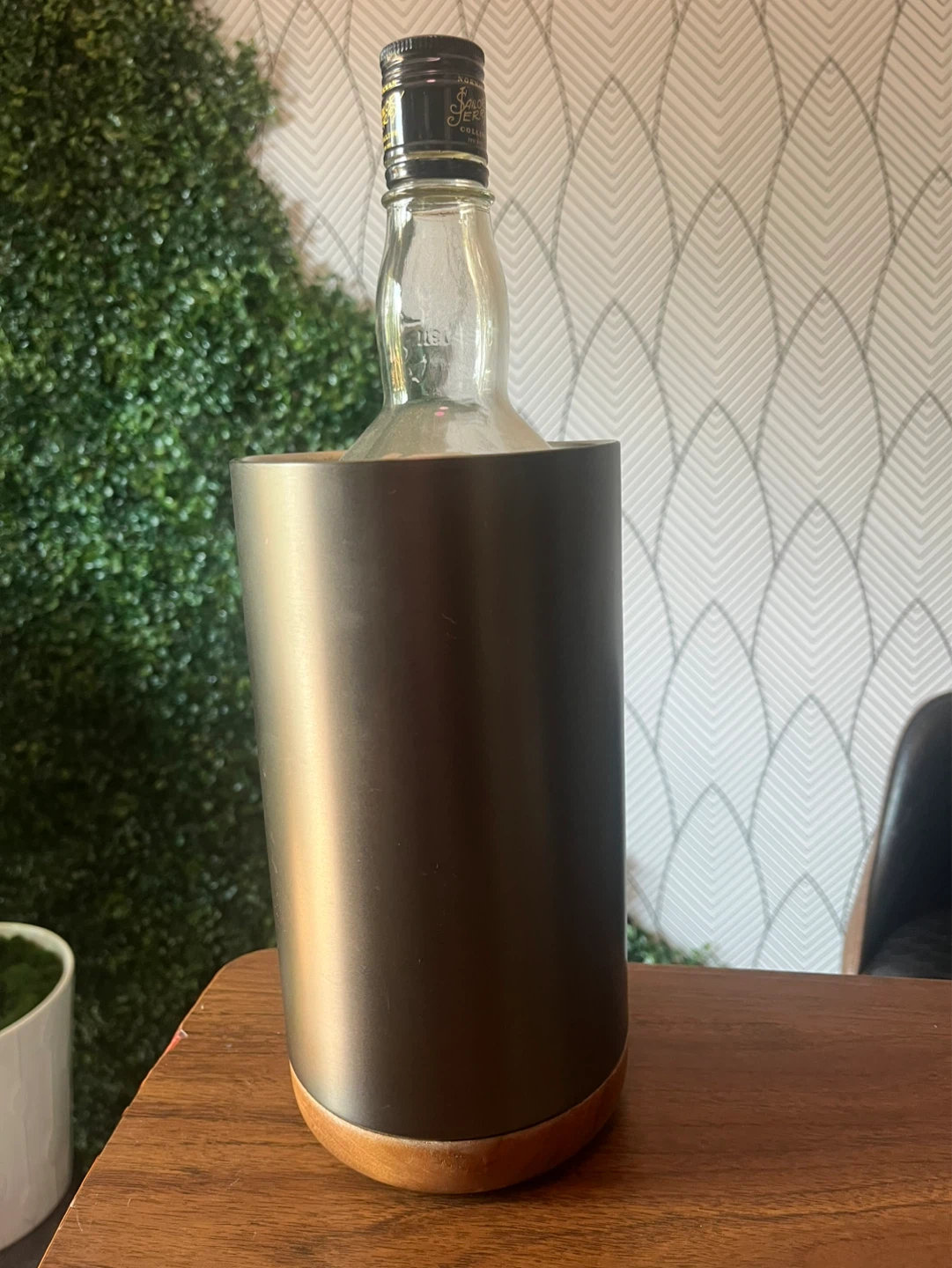 Wine Bottle Holder Cooler - photo 2