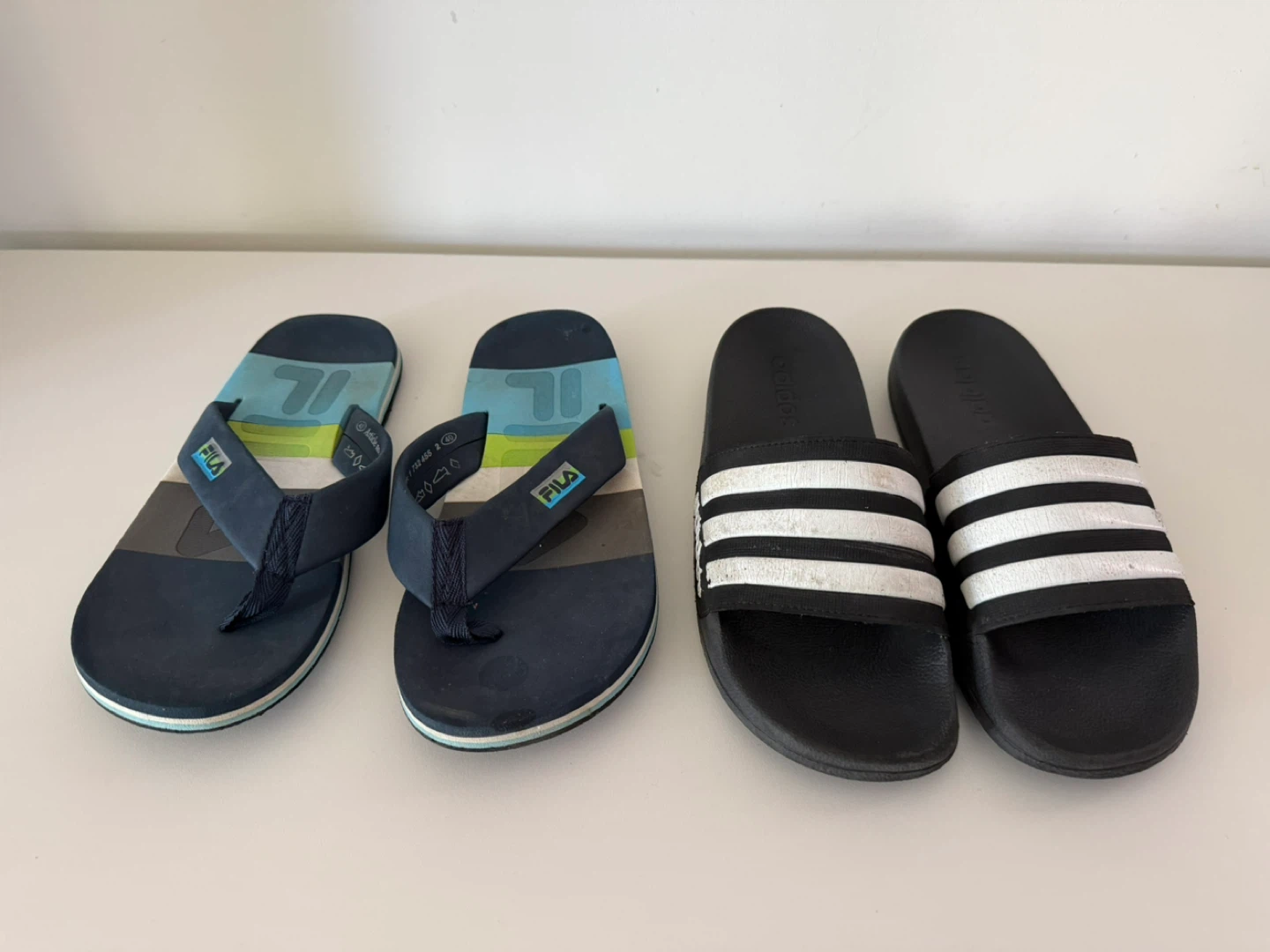 Adilette shower slides - Flip Flops - Aqua slides