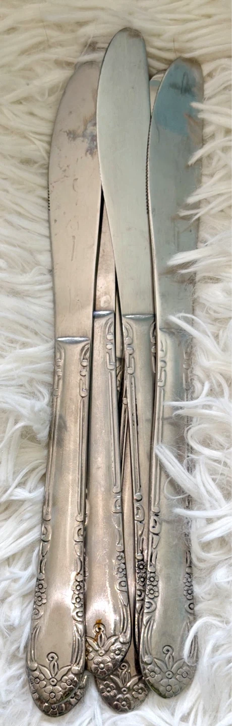 Gibson Stainless Steel Flatware-Vintage Set of 31. Preowned. - photo 2