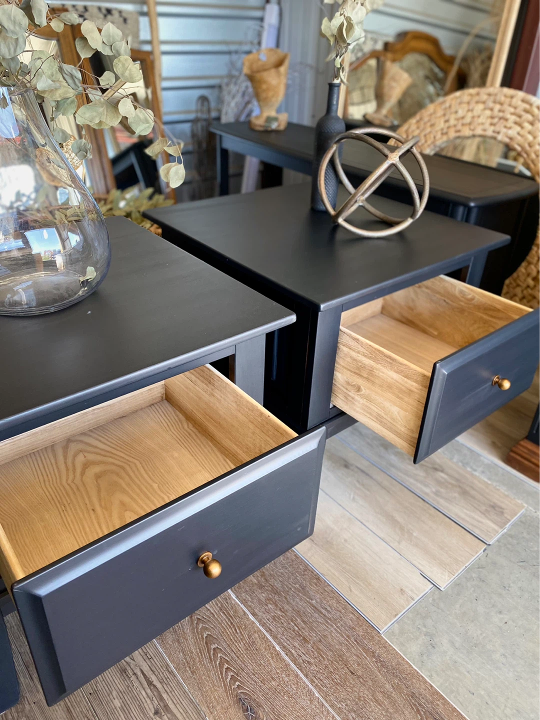Matte deep black Nightstand pair - photo 3