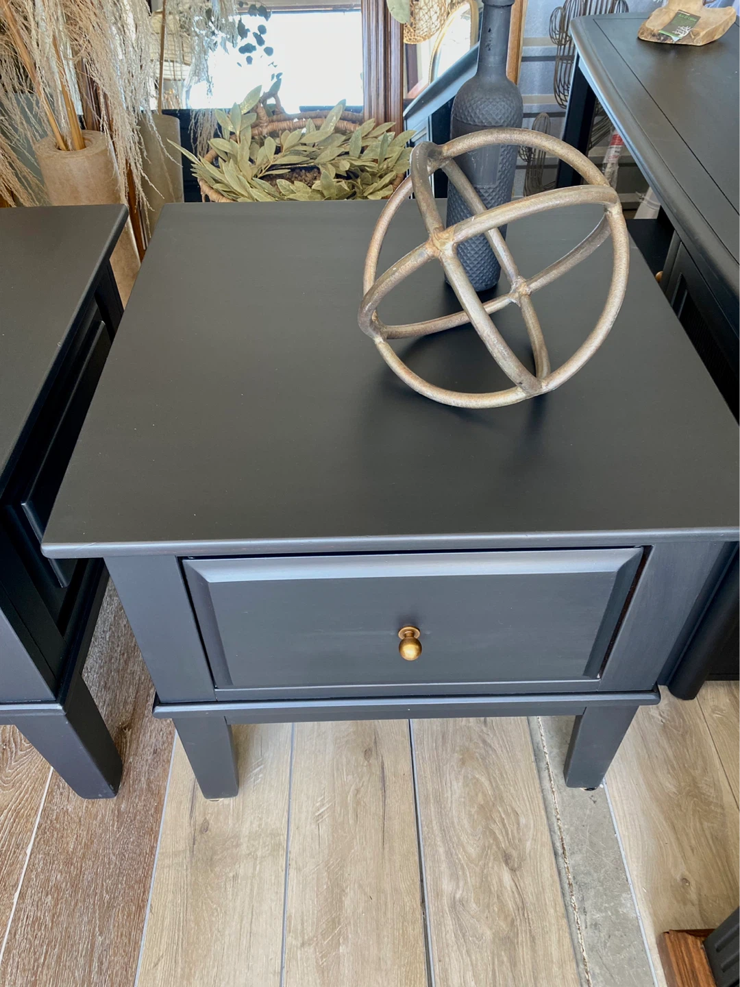 Matte deep black Nightstand pair - photo 4