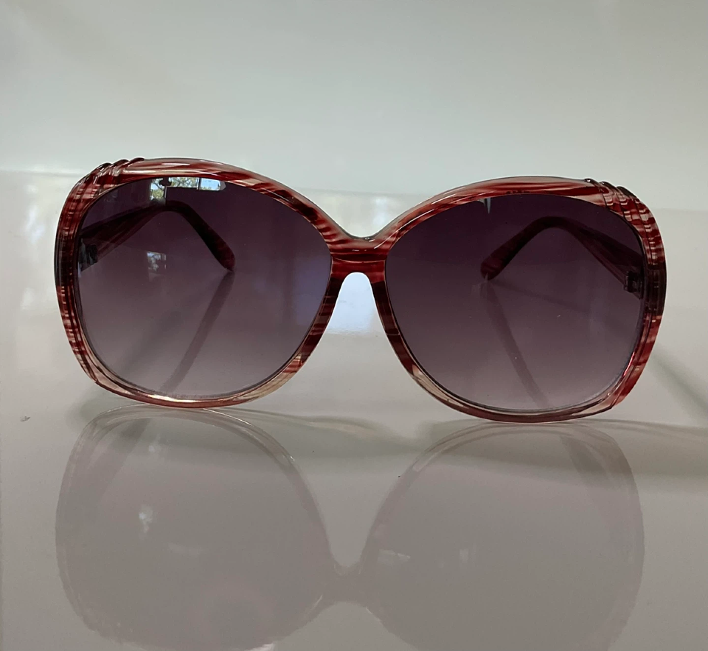 DYCE Oversized Sunglasses - Red Marble NEW