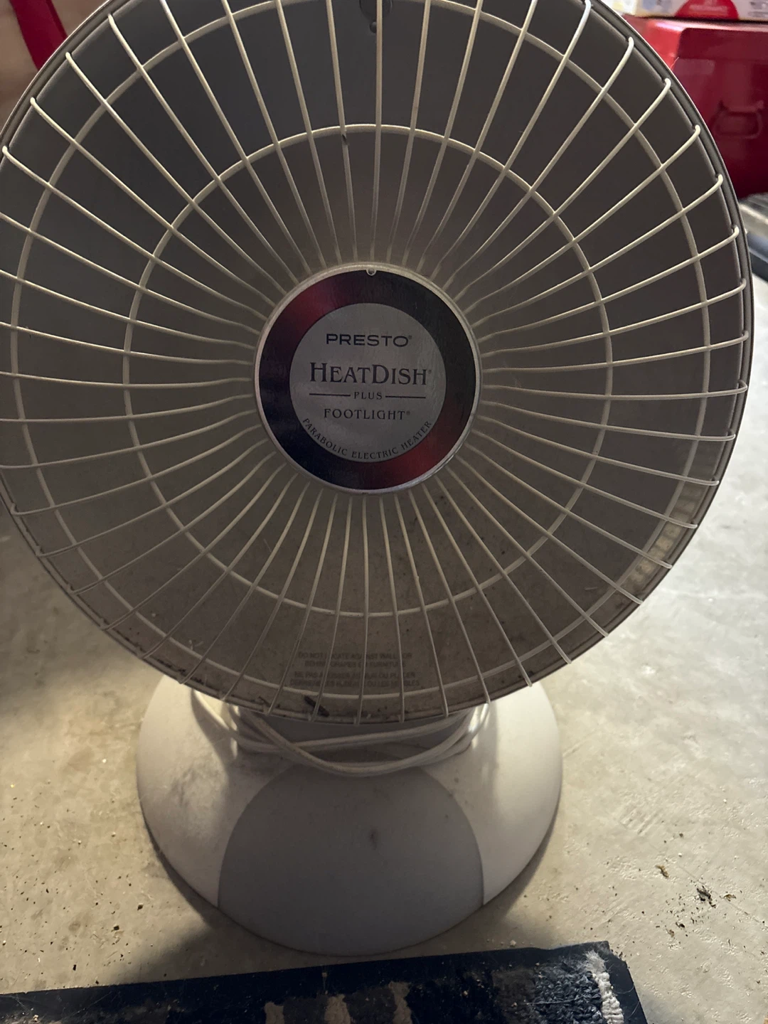 Presto HeatDish Plus Footlight Parabolic Electric Heater