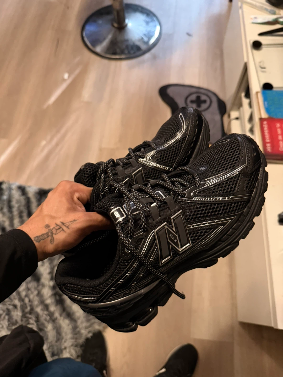 New Balance 1906R Black Running Shoes