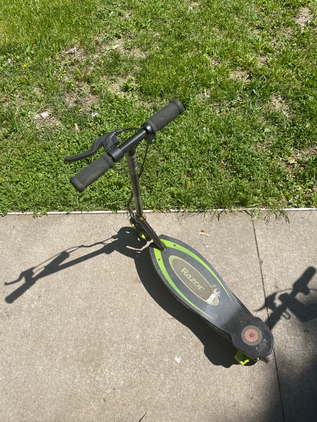 Razor Electric Scooter - photo 2
