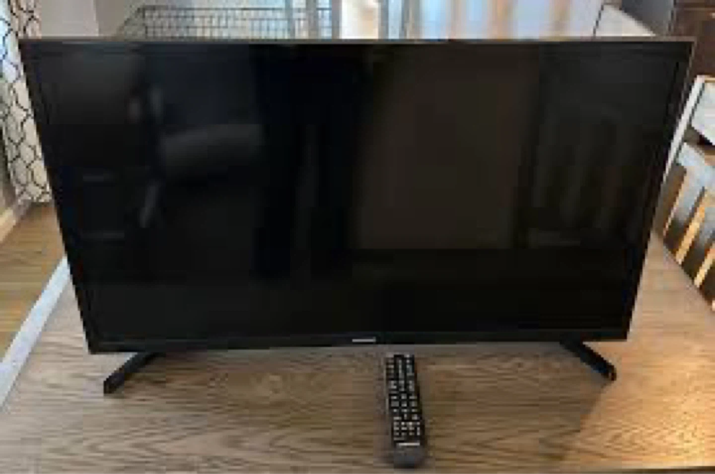 SAMSUNG 32” TV