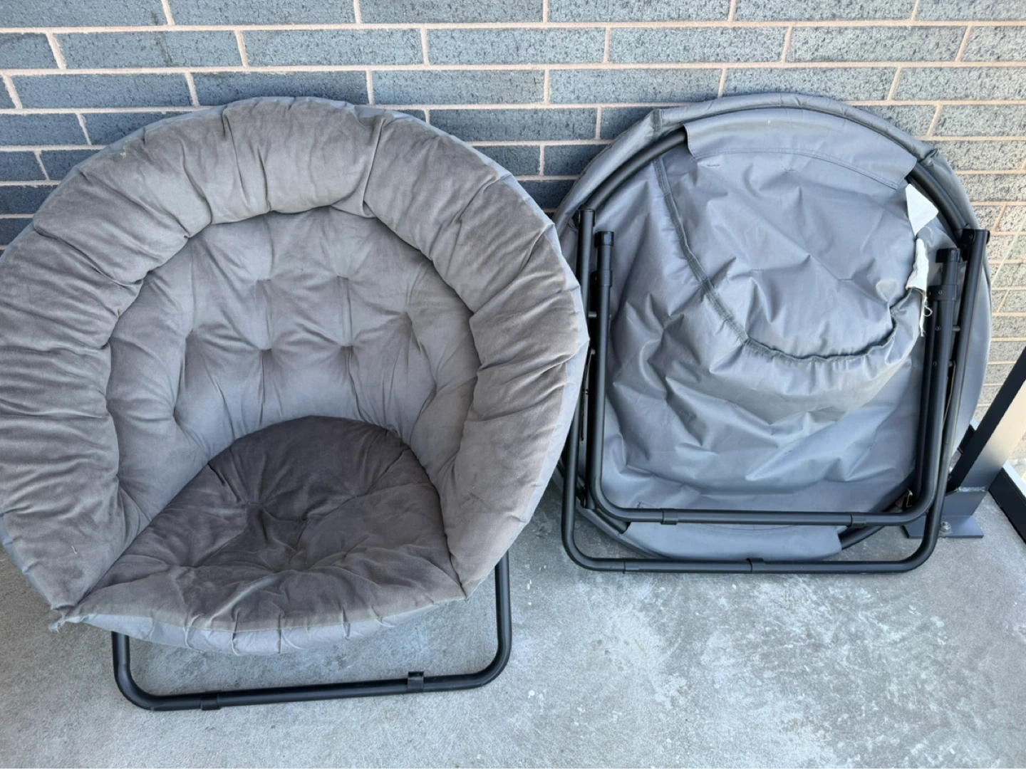 Pair of Grey Saucer Chairs - photo 4