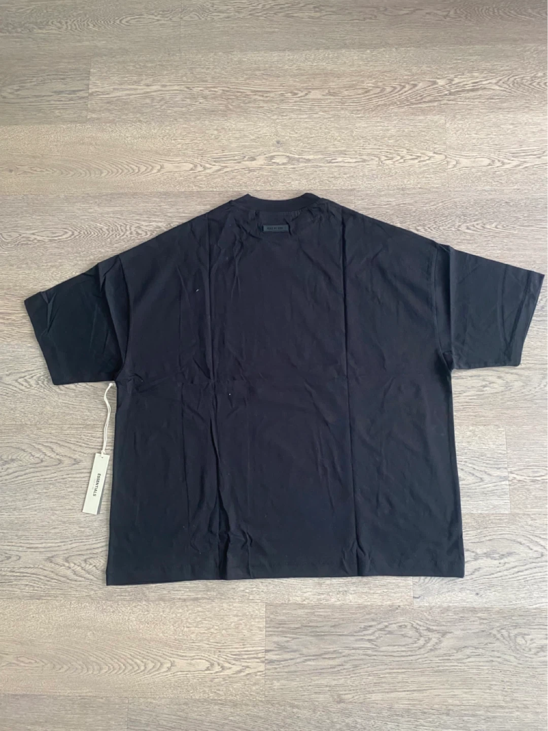 Fear of God Essentials Black T-Shirt - photo 5
